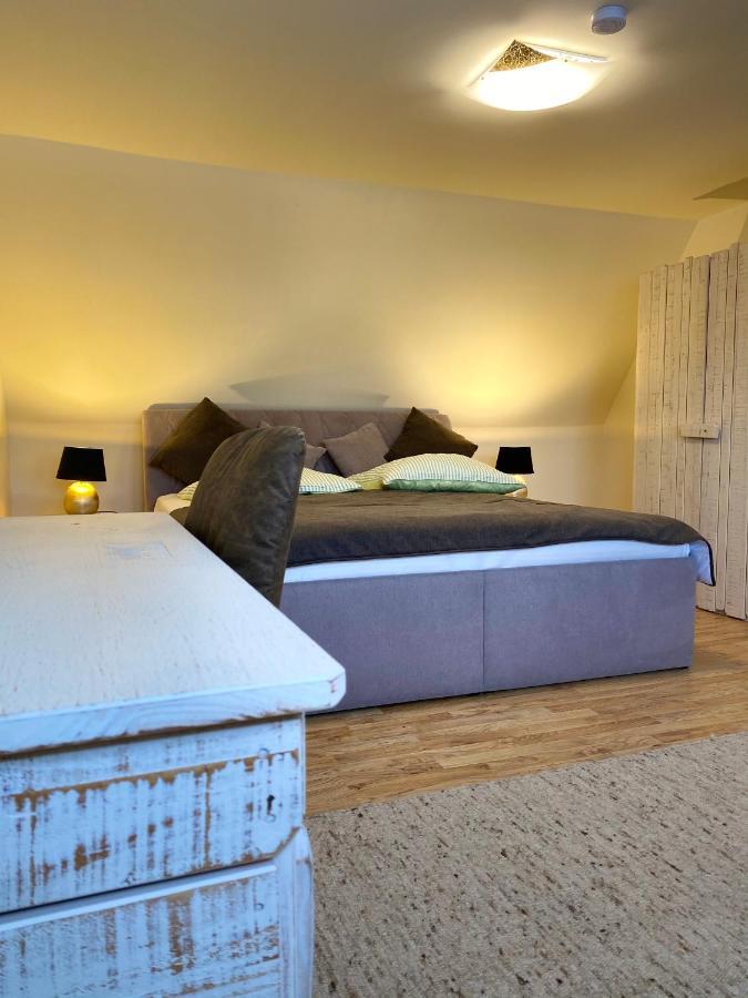 Haus Zum See Zwenkau Ngoại thất bức ảnh